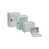 Doboz falonkívüli préselt acél 156mm x 206mm 83mm szürke teli fedél-fedél Spacial SDB Schneider