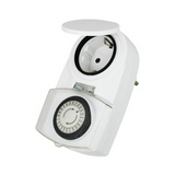 Dugaszolható időkapcsoló 3500W kültéri csapófedéllel max. 48 kapcsolás hálózati szinkron ANCO