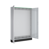 Szekrény álló teli ajtós lábazattal acél 1980mm x 1300mm x 210mm IP44 Easy PrismaSeT XL Schneider