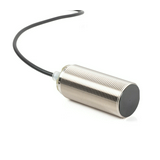 Induktív közelítésérzékelő síkbaálló 15mm-hatótáv menetes henger fém PNP nyitó 10-30V DC OMRON