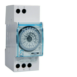 Kapcsolóóra sorolható analóg kvarc 1csatorna napi 2M 16A kalapsínre EH Hager