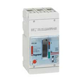 Kompakt megszakító berendezés/kábelvédő 3-pólus fix 250A 36kA 160-250A DPX 250 LEGRAND