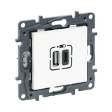 NiloéStep USB töltőaljzat A+C 100-240V 50-60Hz/ 3000mA-max. süllyesztett fehér IP40 LEGRAND