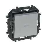 NiloéStep fényerőszabályzó 3vez. betét közp. fedéllel nyomógomb alumínium 0-150W LEGRAND