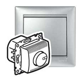 Valena fényerőszabályzó 2vez. betét közp. fedéllel nyomógomb alumínium 100-1000W LEGRAND