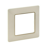 ValenaLife keret 1-es elefántcsont/arany vízszintes és függőleges műanyag LEGRAND