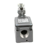 Végálláskapcsoló fém 1-ny 1-z forgókar 10A/AC15/230V IP67 ugró érintkező LS HONEYWELL